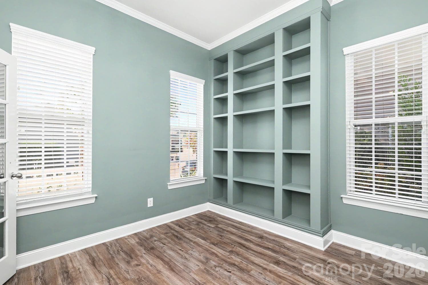 Single Family Residence at 10509 Serape Road, Charlotte, photo 3 of 41
