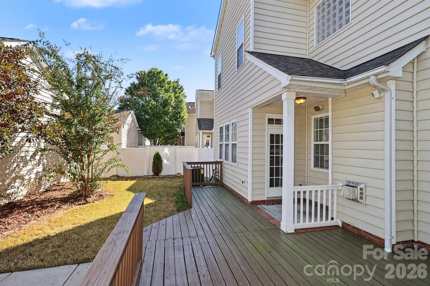 Single Family Residence at 10509 Serape Road, Charlotte, photo 34 of 41