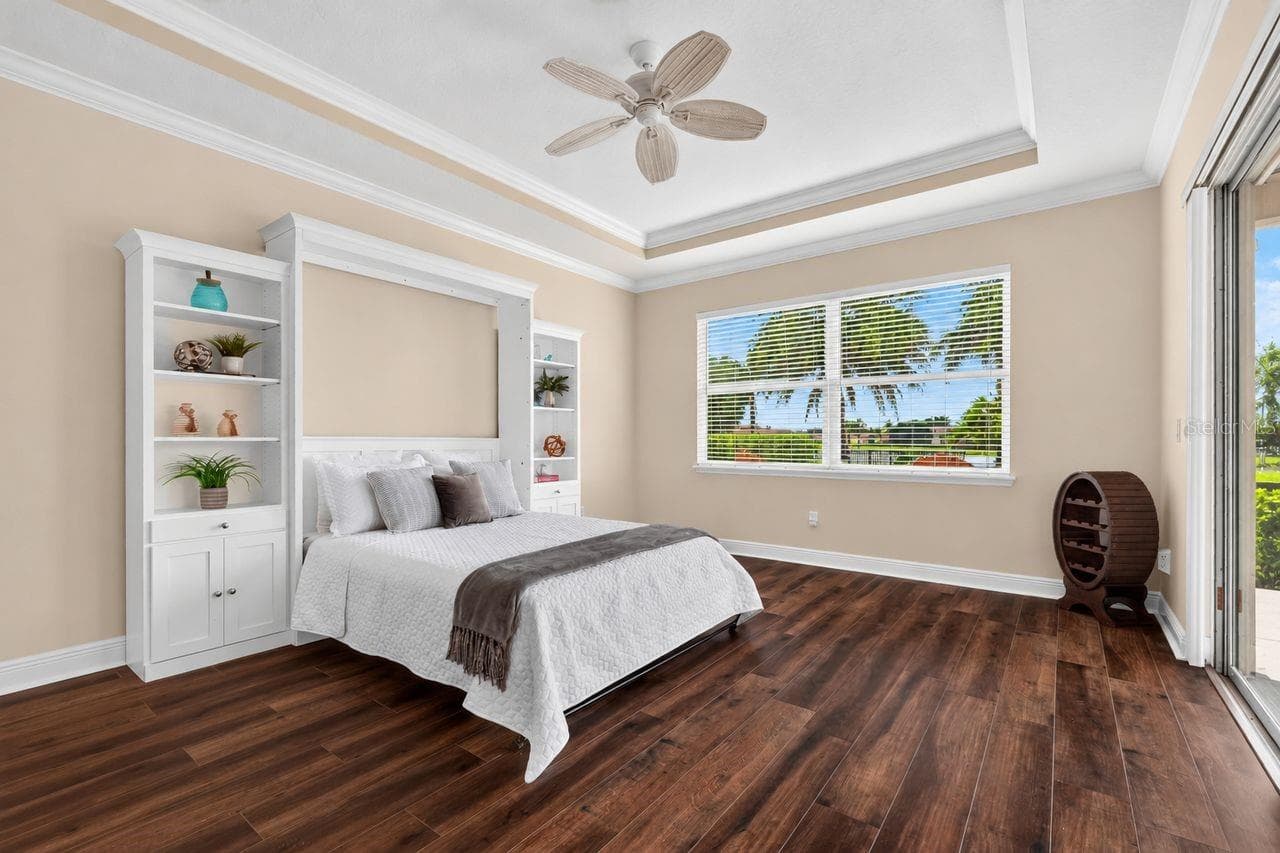 Flexible Den with Murphy bed - 17115 4TH AVE E, BRADENTON