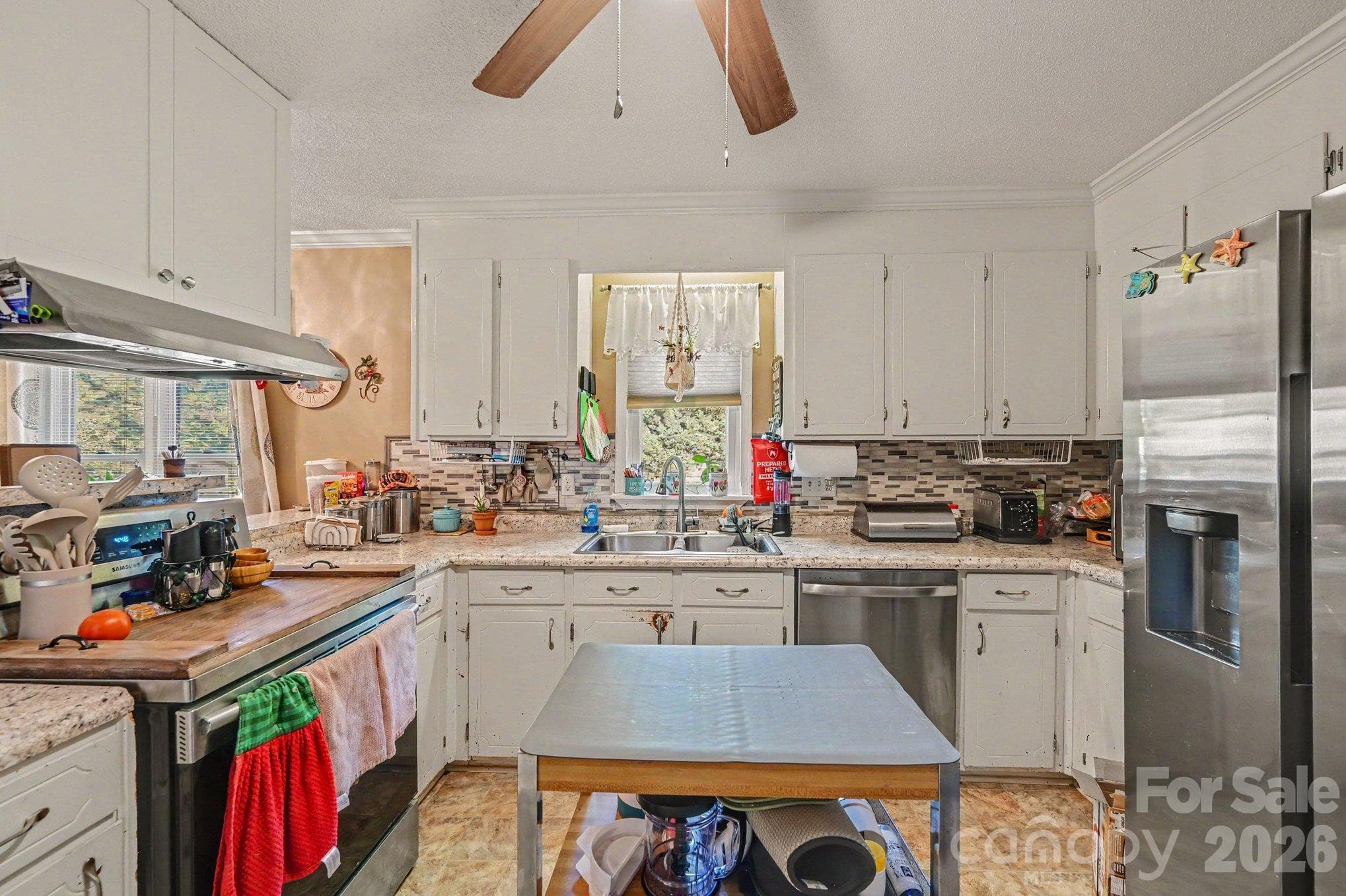 Single Family Residence at 2637 Old Plantation Drive SW, Concord, photo 12 of 24