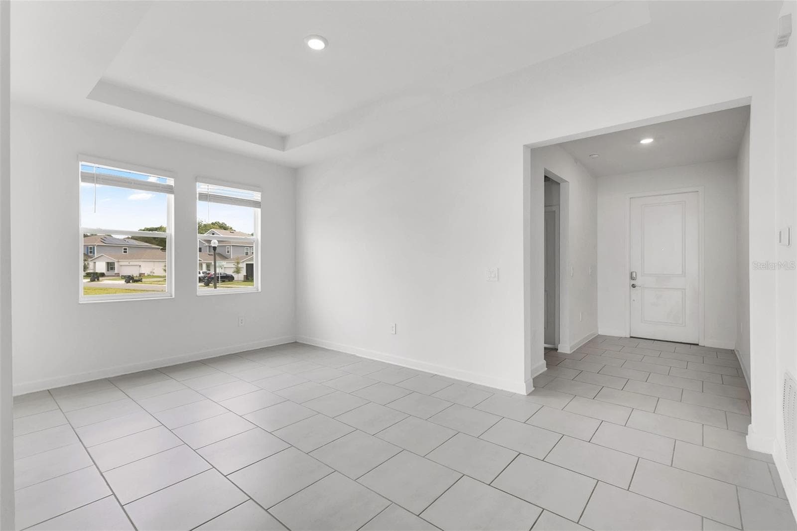 Single Family Residence at 4253 EASTMINSTER RD, DAVENPORT, photo 3 of 52