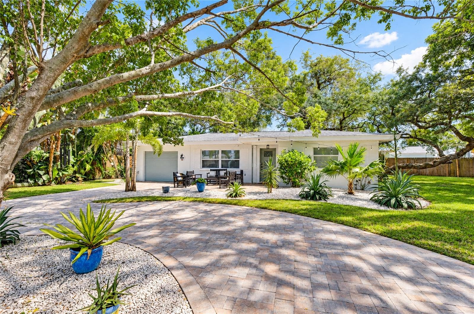 Single Family Residence at 200 LAGOON DR, PALM HARBOR, photo 2 of 73
