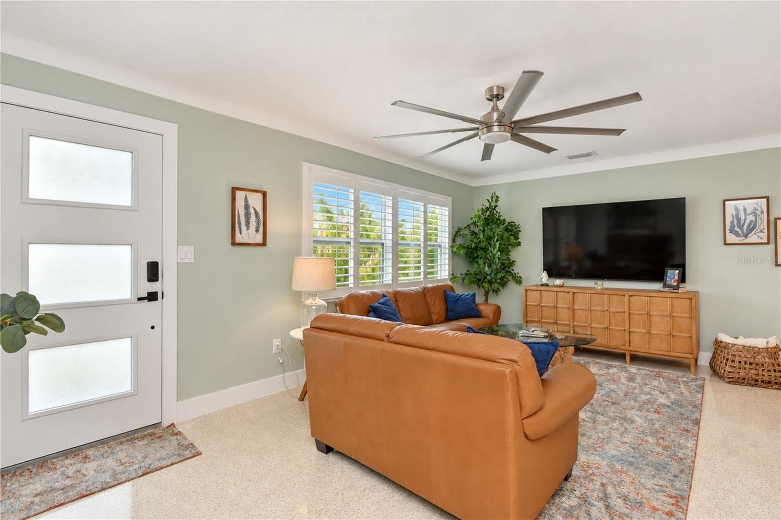 Single Family Residence at 200 LAGOON DR, PALM HARBOR, photo 26 of 73