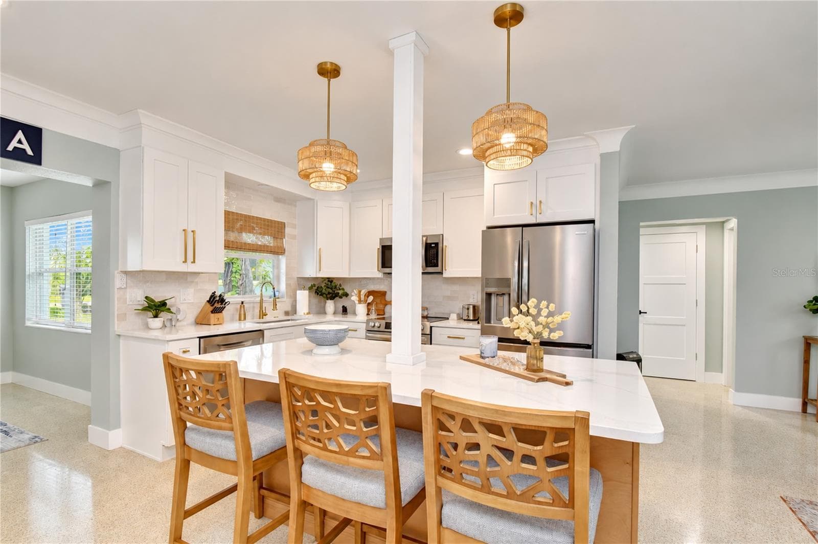 Single Family Residence at 200 LAGOON DR, PALM HARBOR, photo 36 of 73