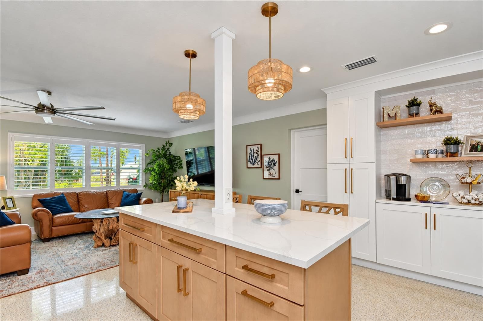 Single Family Residence at 200 LAGOON DR, PALM HARBOR, photo 41 of 73