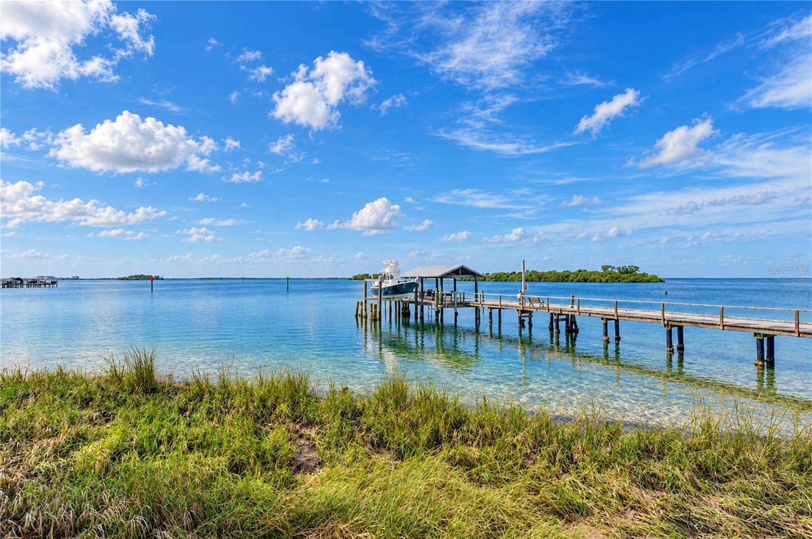 Single Family Residence at 200 LAGOON DR, PALM HARBOR, photo 63 of 73