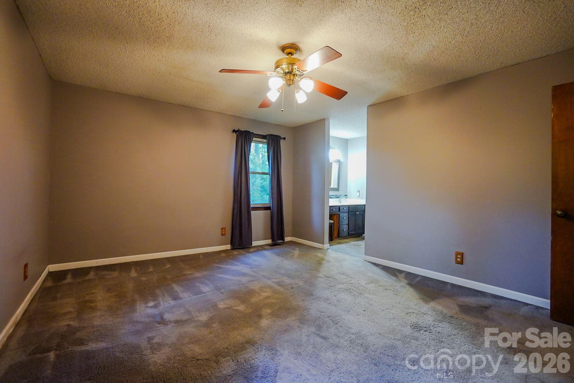 primary with en suite - 3576 Julian Welborn Drive, Morganton
