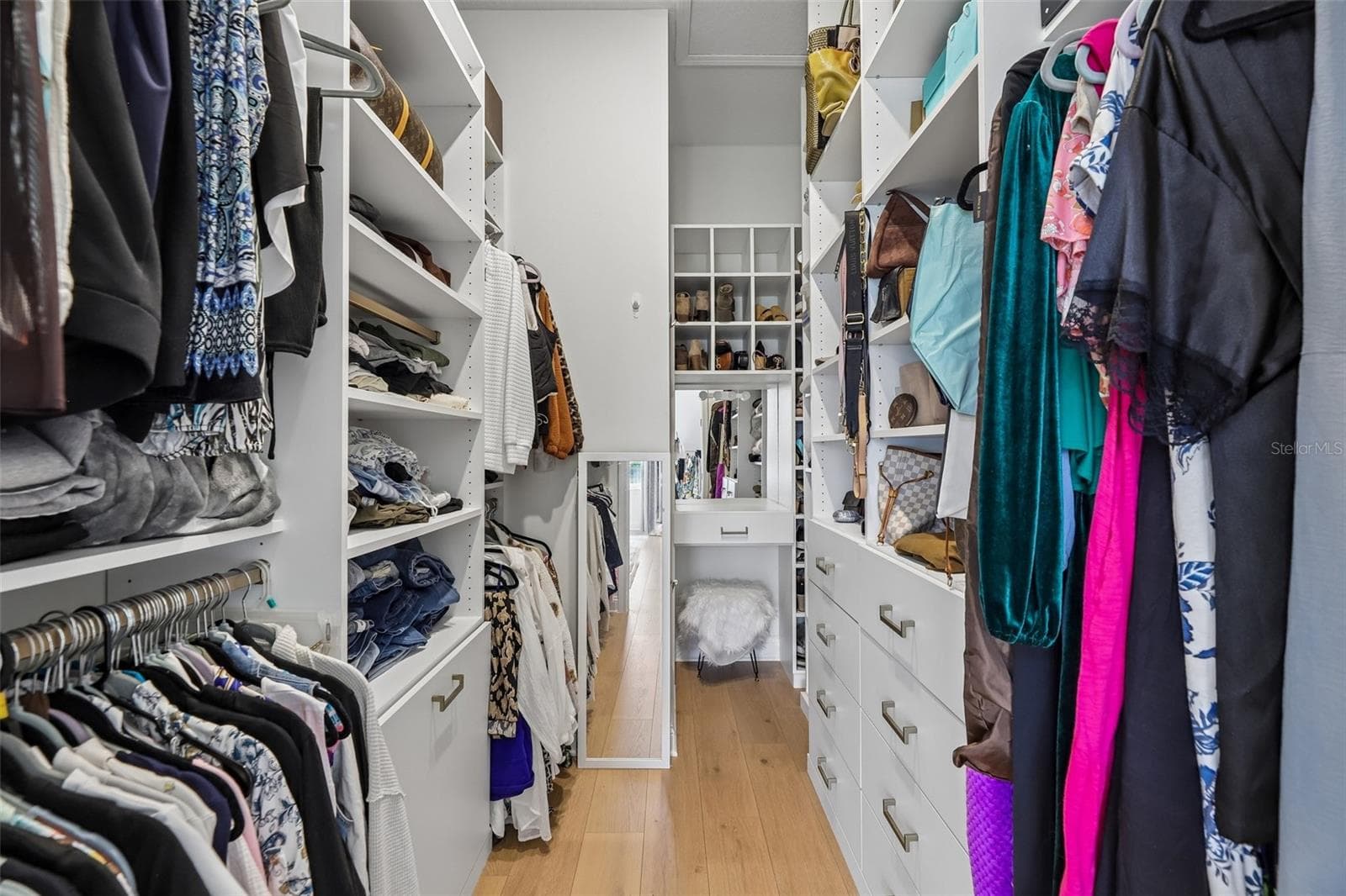 Master Closet - 136 IRIS CREEK DR, ST AUGUSTINE