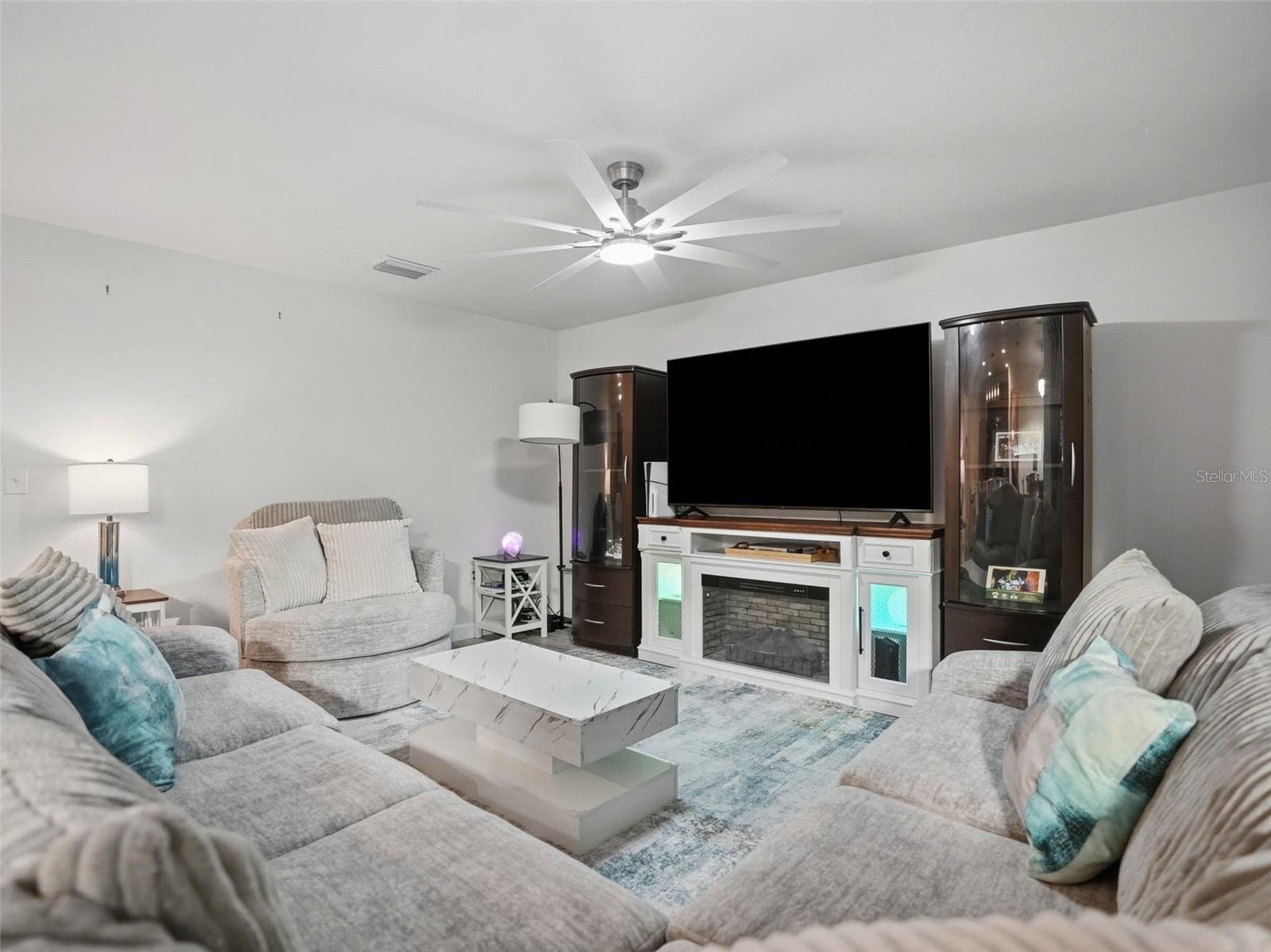 Living Room - 3392 AUTUMN AMBER DR, SPRING HILL