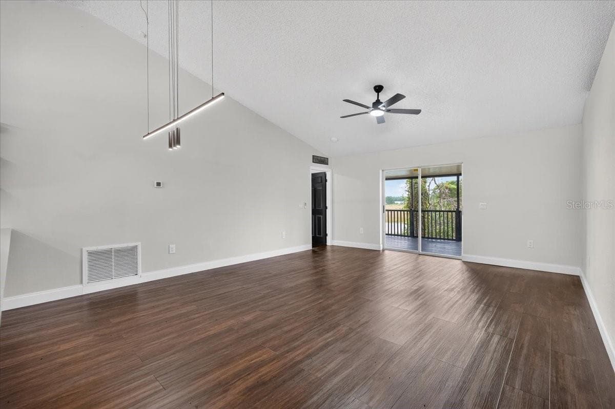 Single Family Residence at 8221 NORMANDY DR, WEEKI WACHEE, photo 5 of 40