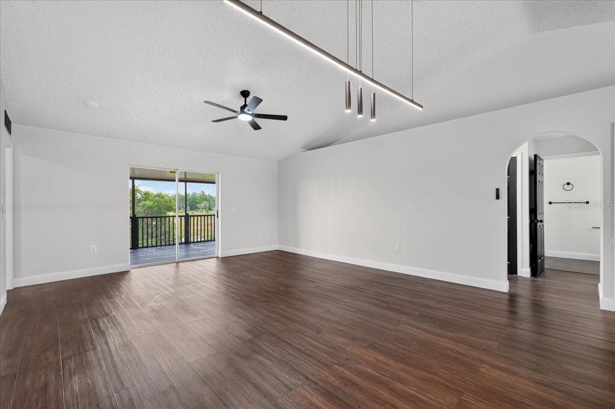 Single Family Residence at 8221 NORMANDY DR, WEEKI WACHEE, photo 6 of 40
