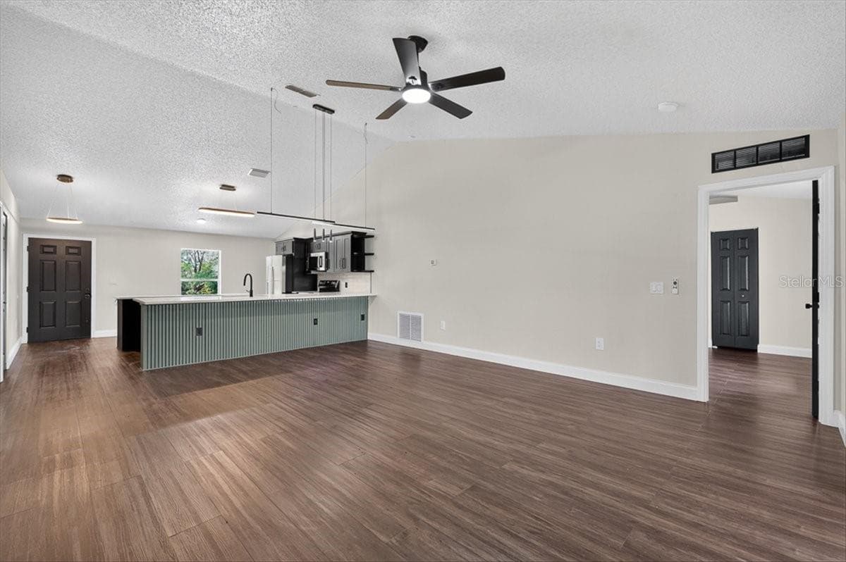 Single Family Residence at 8221 NORMANDY DR, WEEKI WACHEE, photo 7 of 40