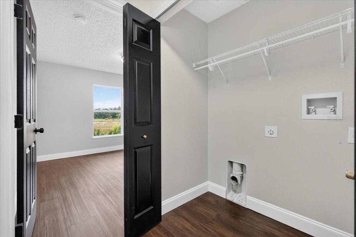 Single Family Residence at 8221 NORMANDY DR, WEEKI WACHEE, photo 31 of 40