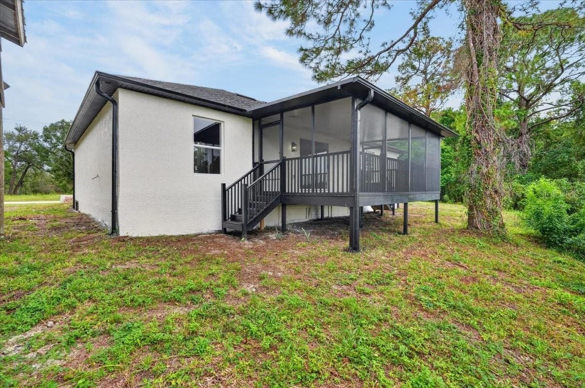 Single Family Residence at 8221 NORMANDY DR, WEEKI WACHEE, photo 36 of 40