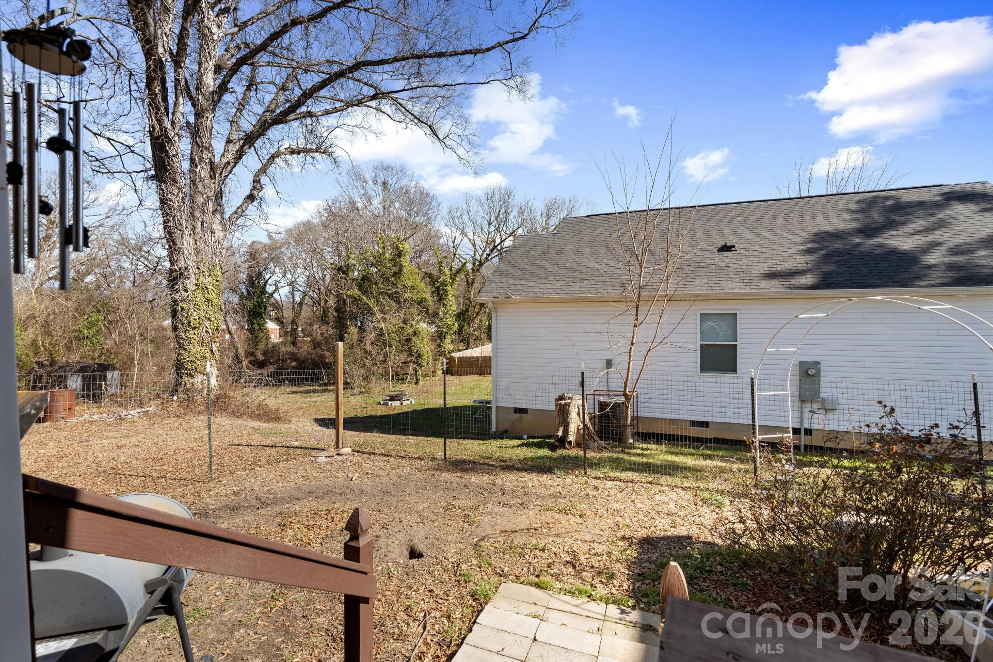 Single Family Residence at 1242 W Airline Avenue, Gastonia, photo 9 of 10