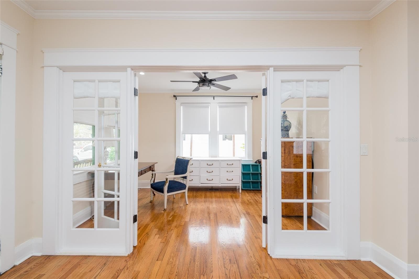 Single Family Residence at 2912 W NEPTUNE ST, TAMPA, photo 6 of 28