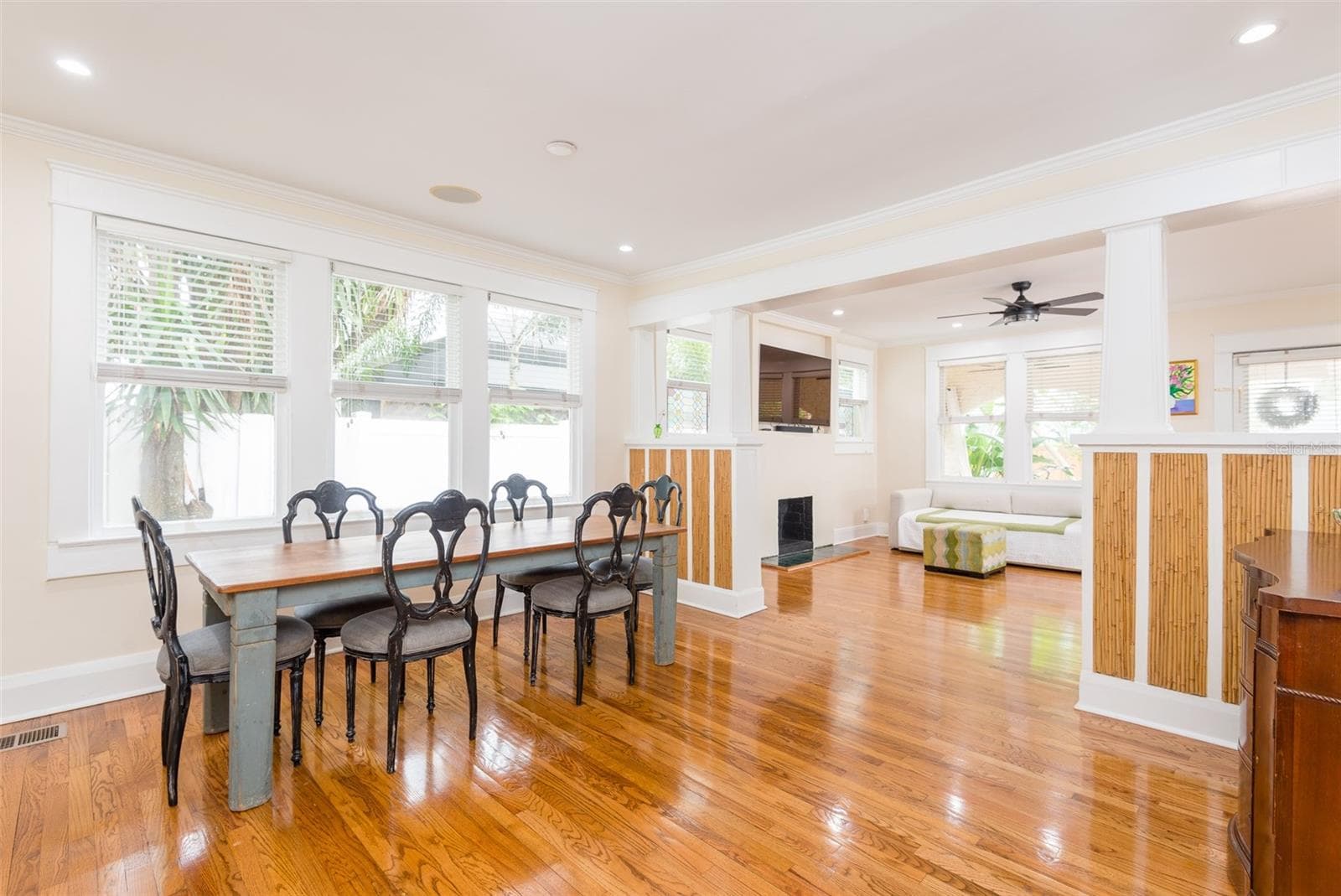 Single Family Residence at 2912 W NEPTUNE ST, TAMPA, photo 10 of 28