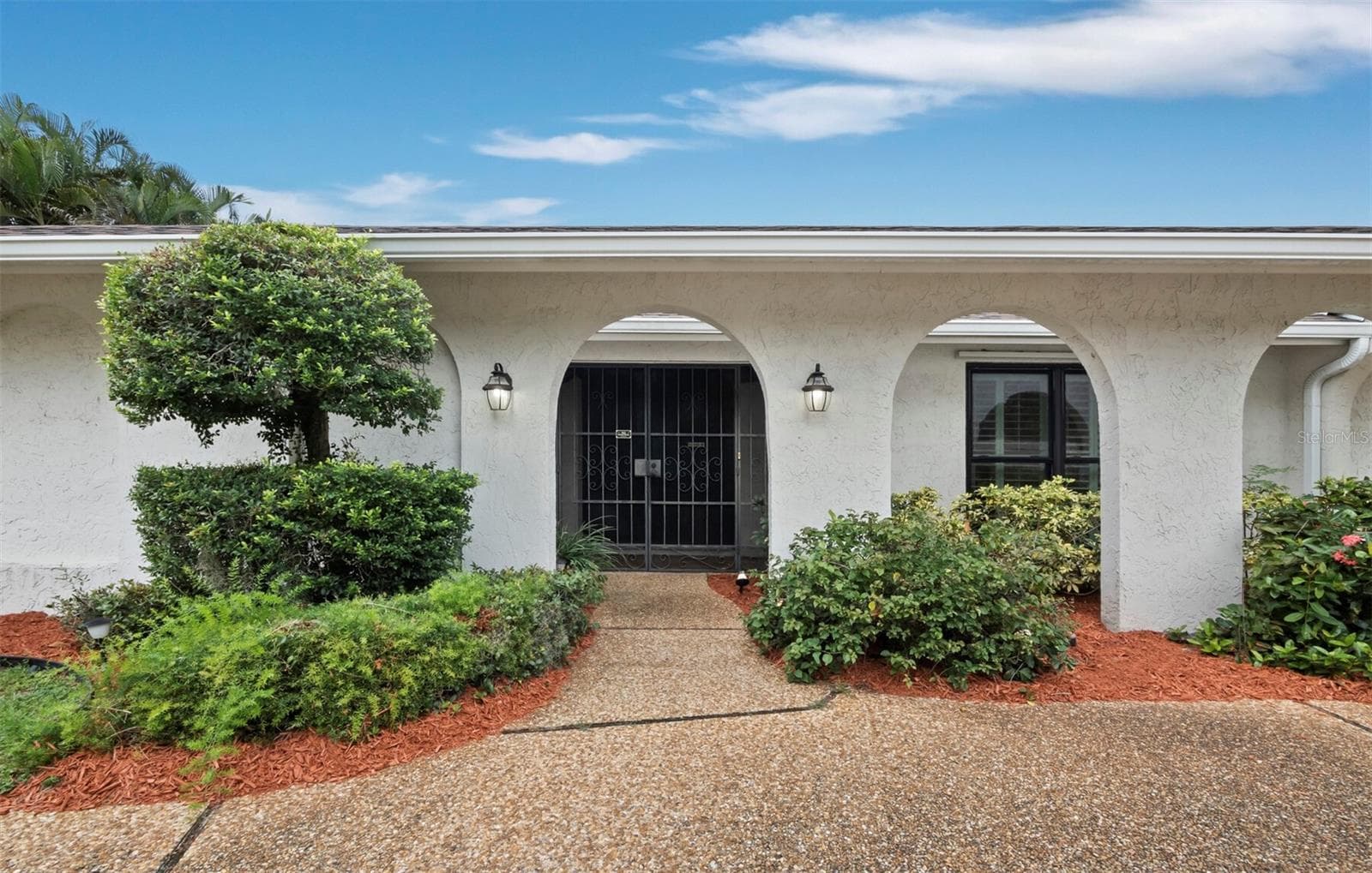 Single Family Residence at 6945 COUNTRY LAKES CIR, SARASOTA, photo 4 of 37