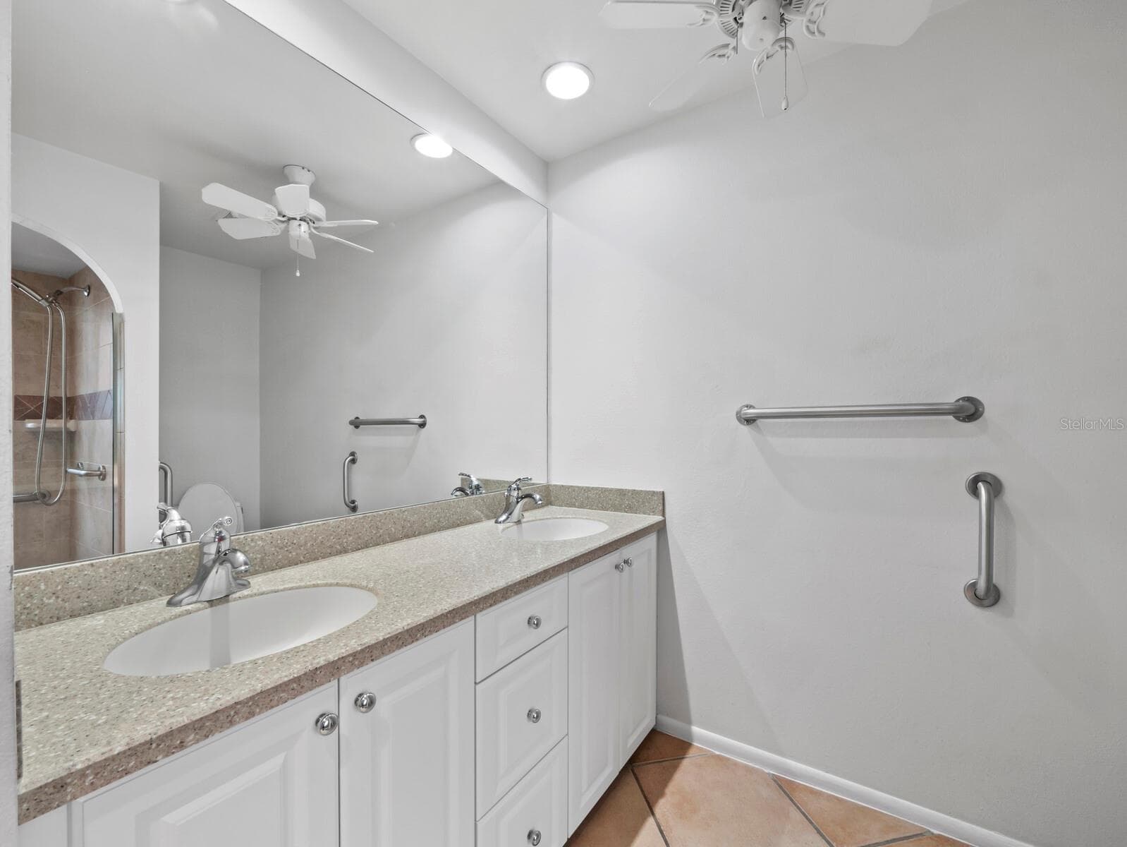 Single Family Residence at 6945 COUNTRY LAKES CIR, SARASOTA, photo 26 of 37