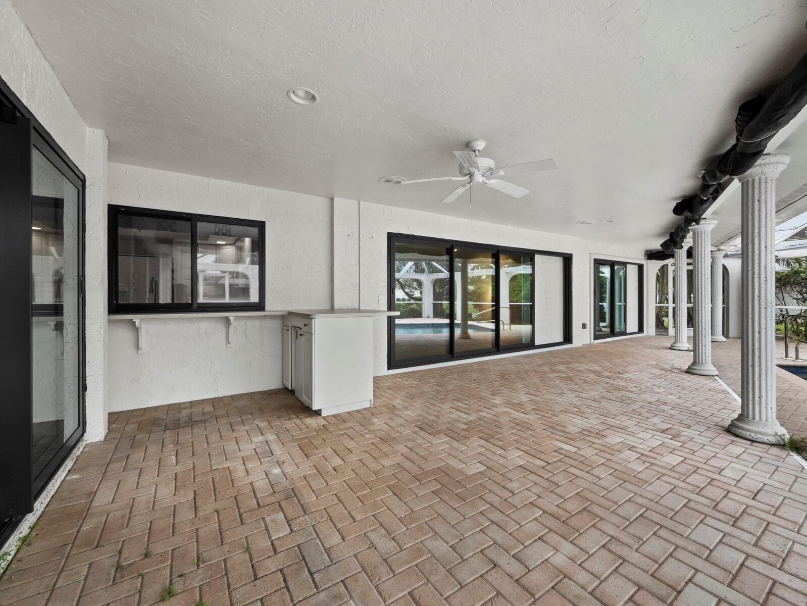 Single Family Residence at 6945 COUNTRY LAKES CIR, SARASOTA, photo 30 of 37