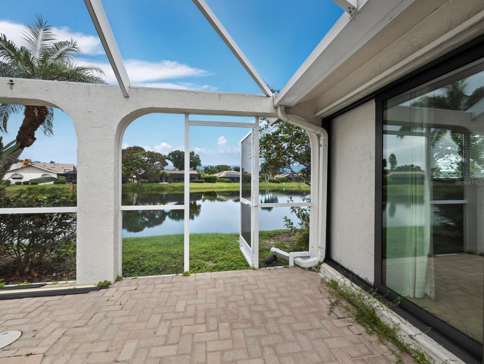 Single Family Residence at 6945 COUNTRY LAKES CIR, SARASOTA, photo 33 of 37