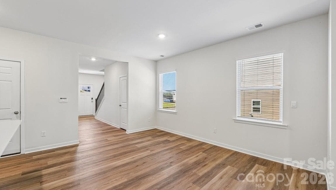 Single Family Residence at Newton, photo 16 of 63