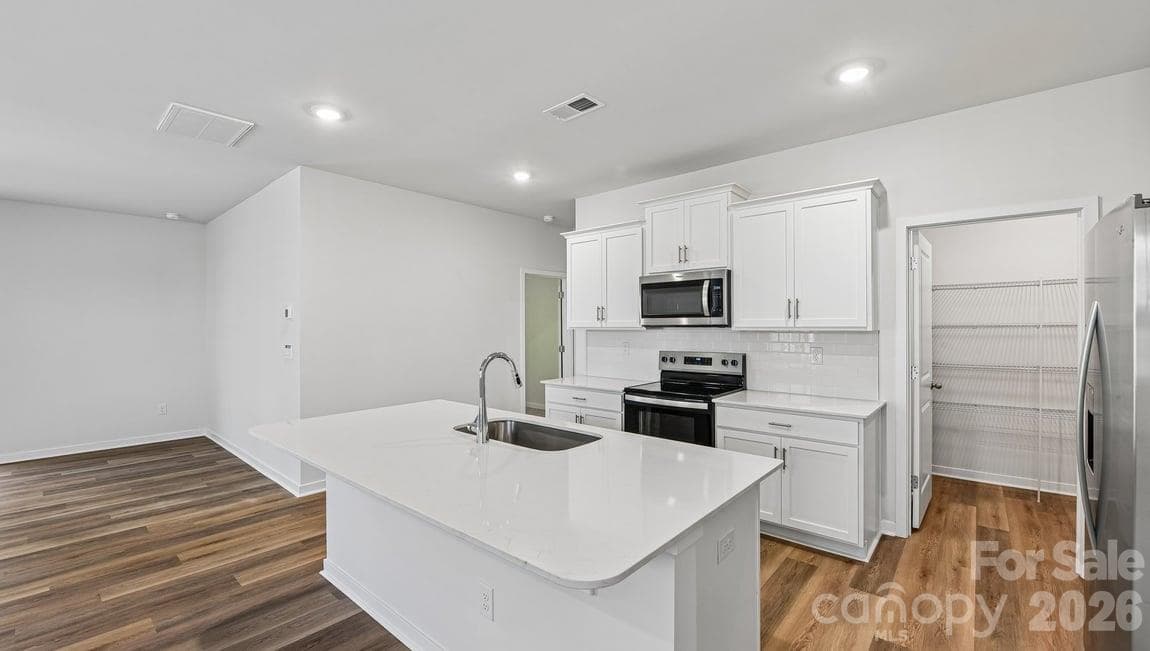 Single Family Residence at Newton, photo 22 of 63