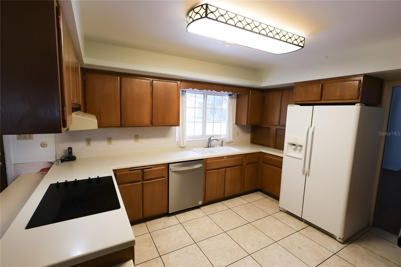 Single Family Residence at 1020 W LAKE HAMILTON DR, WINTER HAVEN, photo 19 of 56