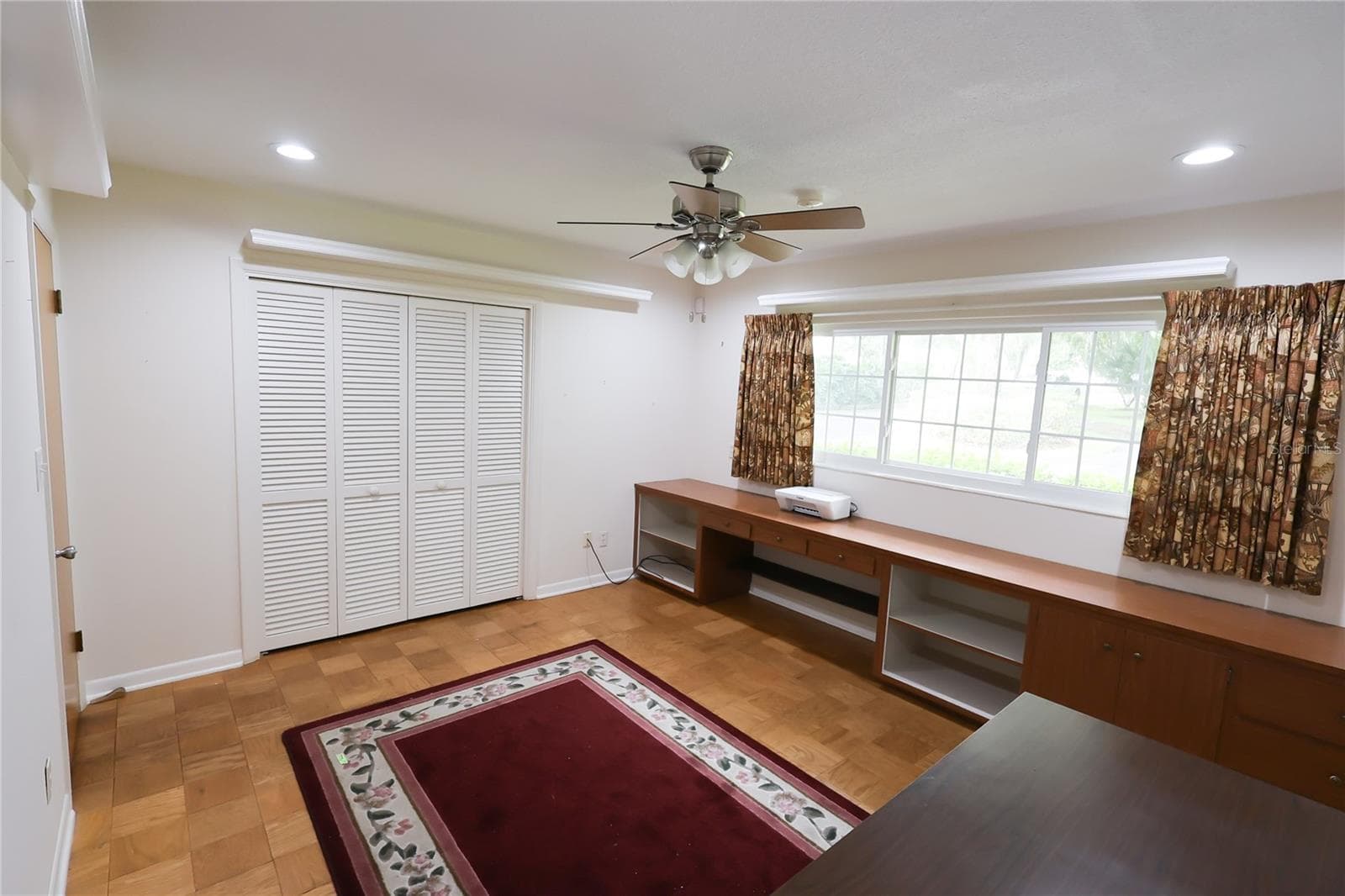 Single Family Residence at 1020 W LAKE HAMILTON DR, WINTER HAVEN, photo 28 of 56