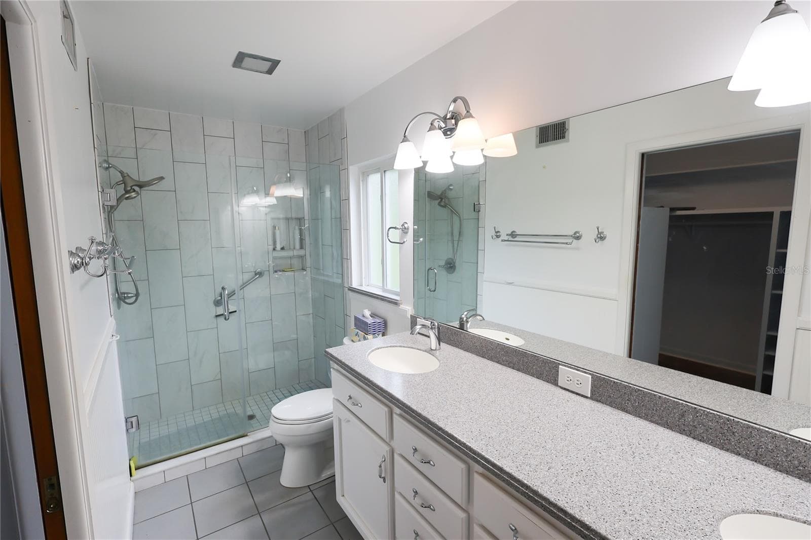 Single Family Residence at 1020 W LAKE HAMILTON DR, WINTER HAVEN, photo 37 of 56