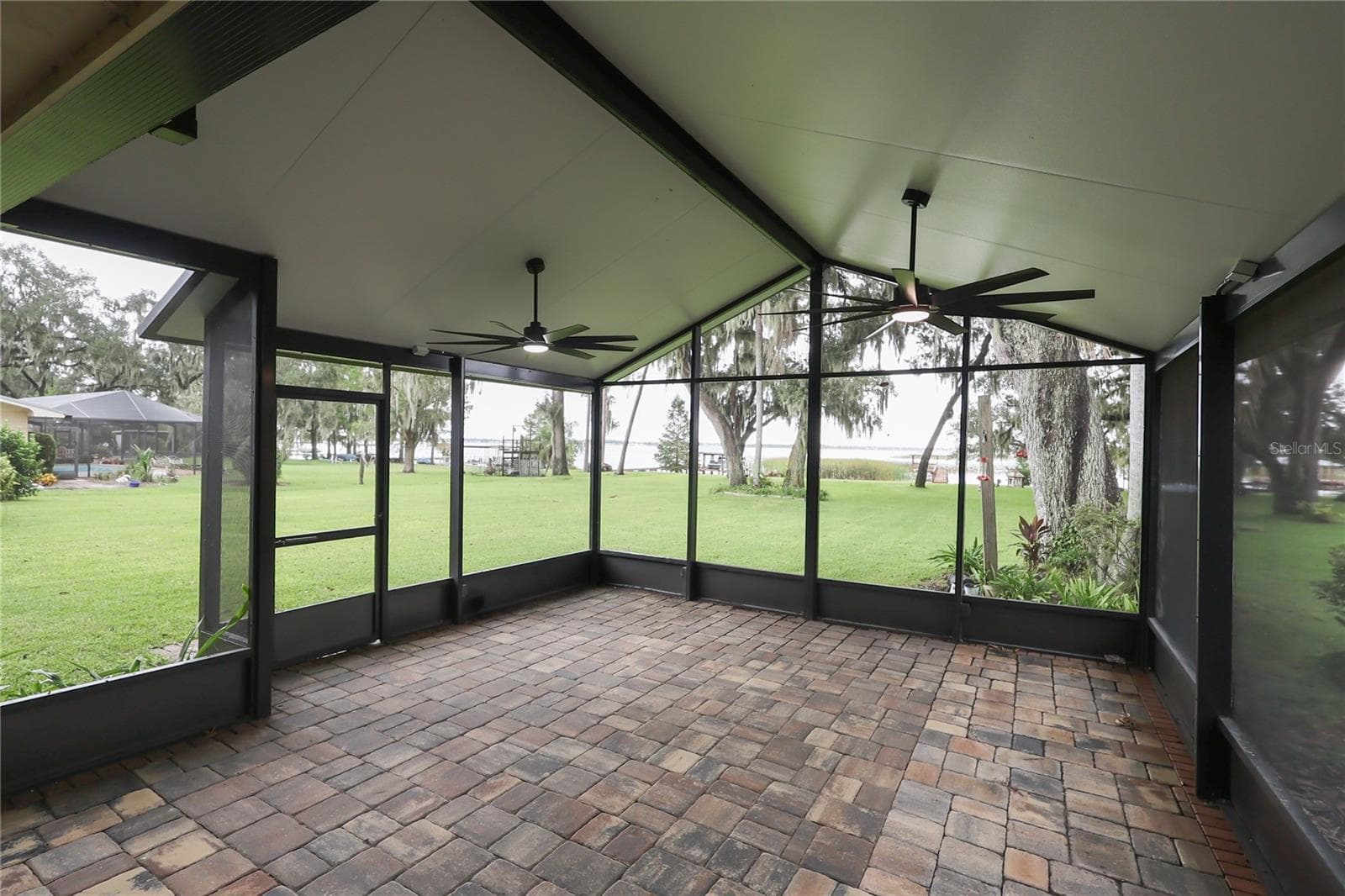 Single Family Residence at 1020 W LAKE HAMILTON DR, WINTER HAVEN, photo 50 of 56