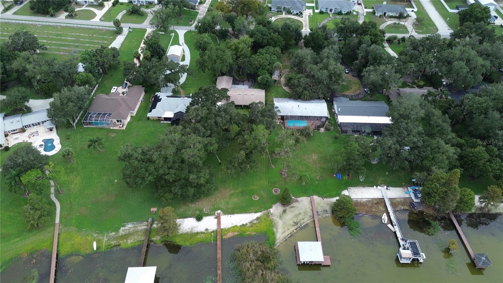 Single Family Residence at 1020 W LAKE HAMILTON DR, WINTER HAVEN, photo 53 of 56
