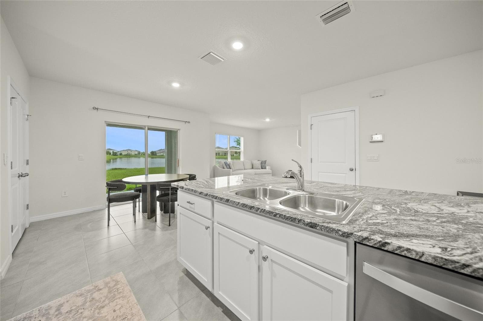Single Family Residence at 5215 MONTELENA CV SW, BRADENTON, photo 6 of 35