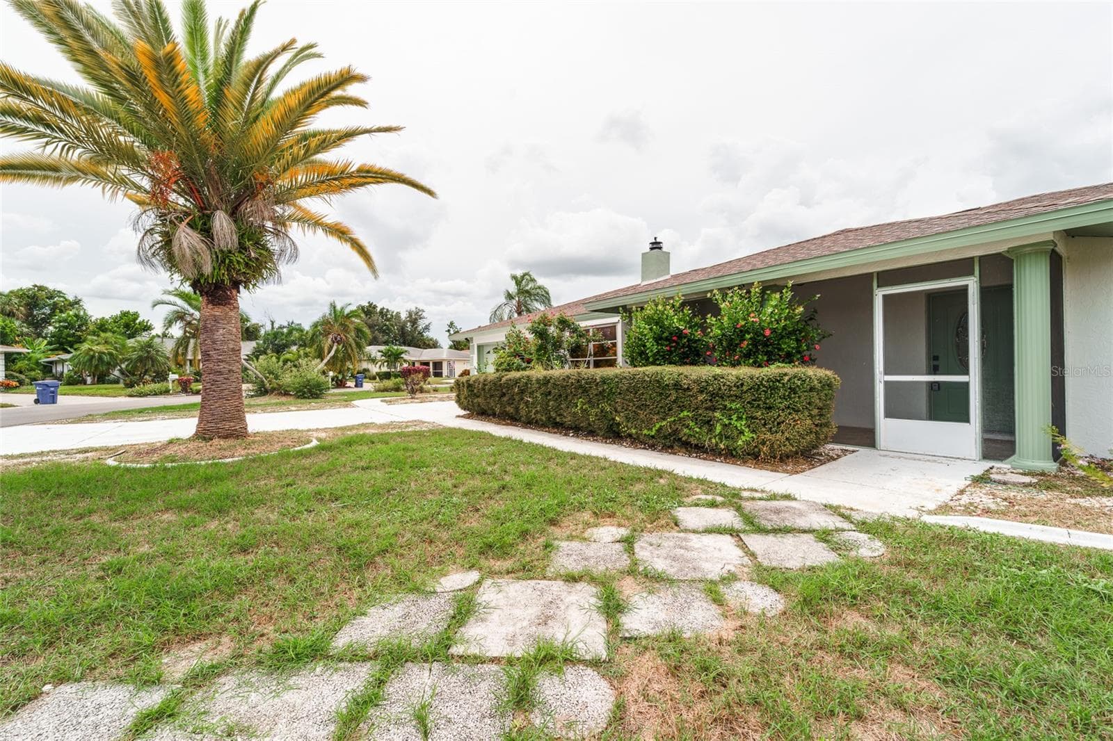 Single Family Residence at 1149 S CYPRESS POINT DR, VENICE, photo 6 of 88