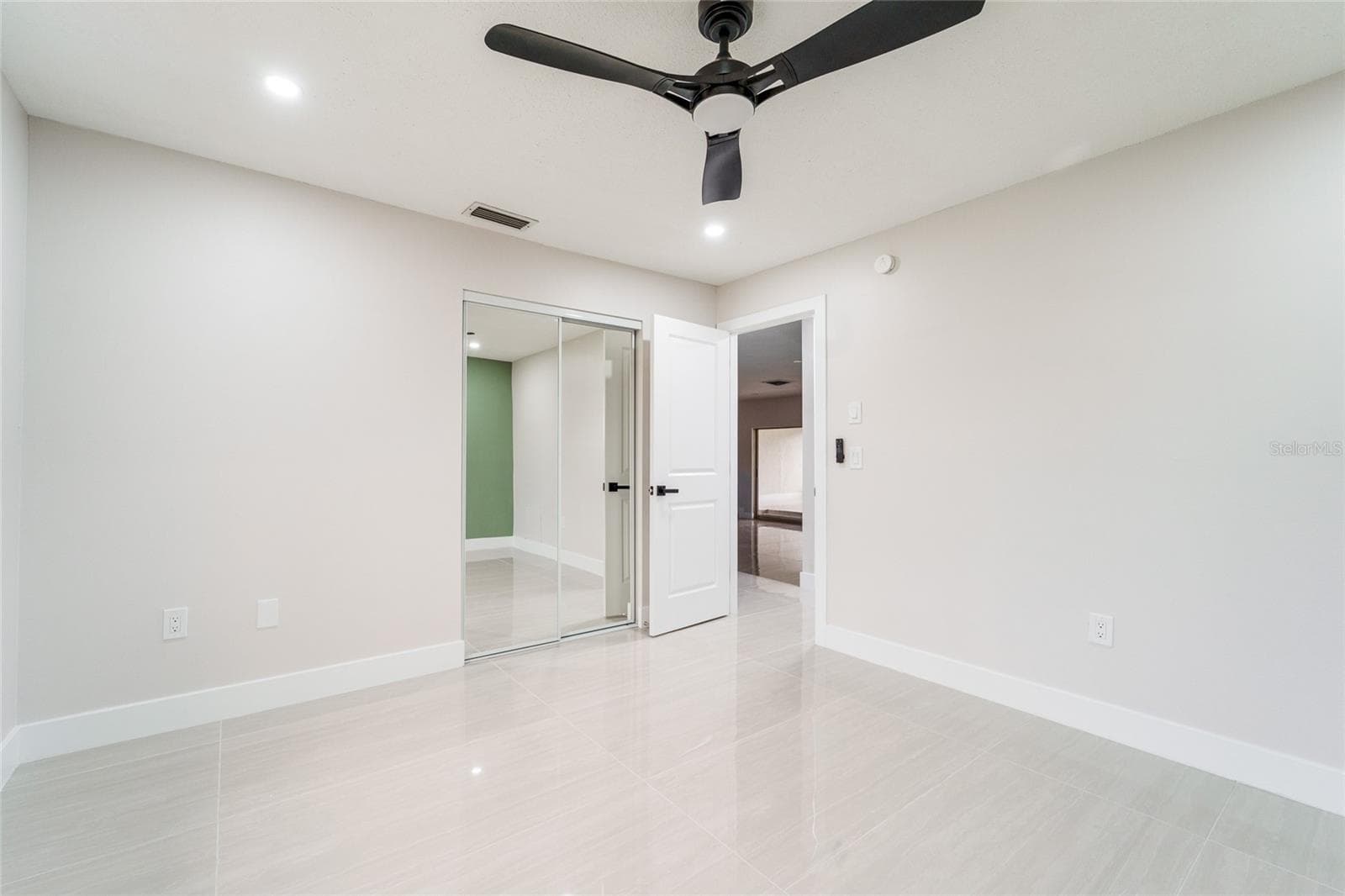 Single Family Residence at 1149 S CYPRESS POINT DR, VENICE, photo 69 of 88