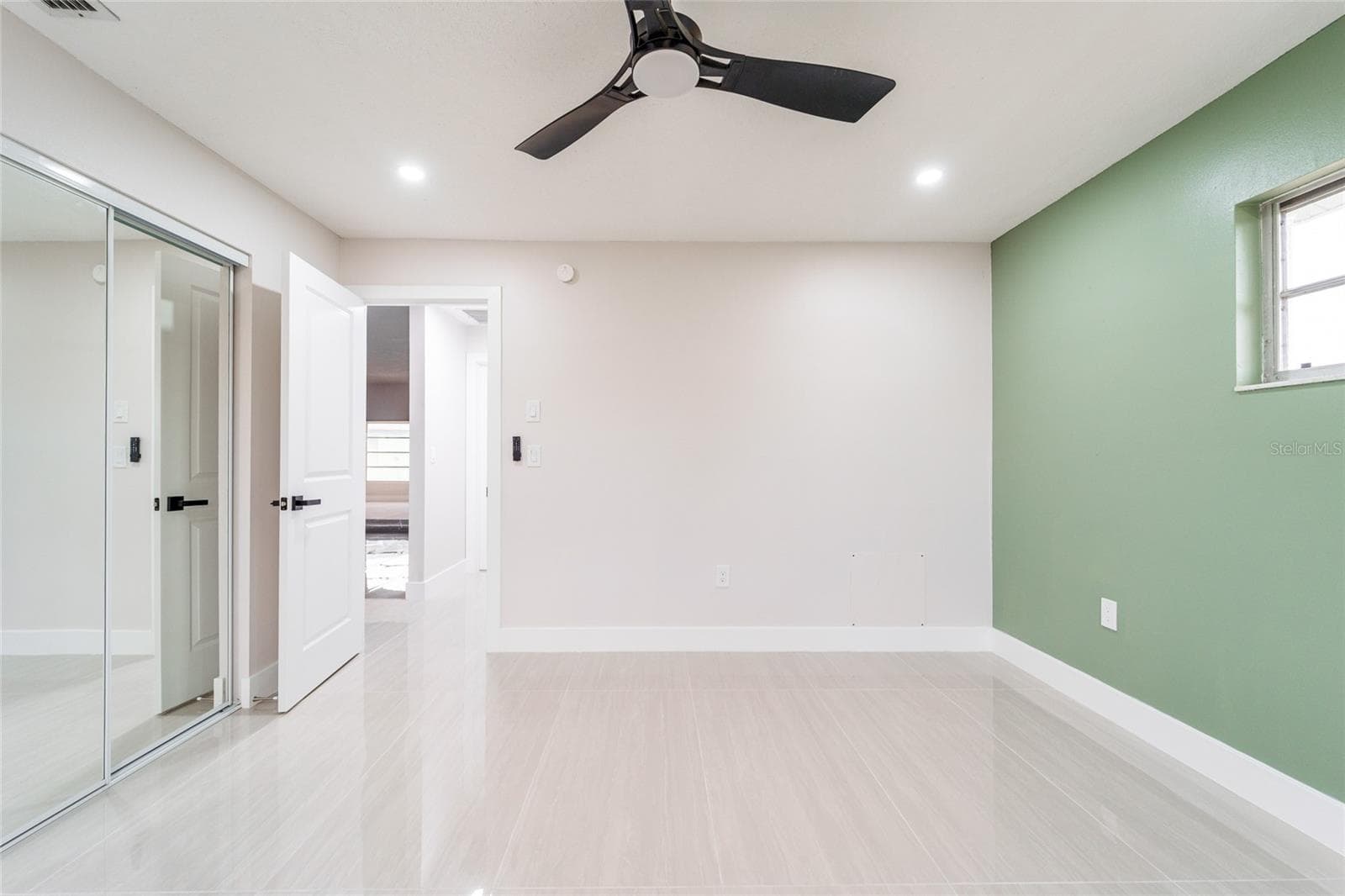 Single Family Residence at 1149 S CYPRESS POINT DR, VENICE, photo 70 of 88