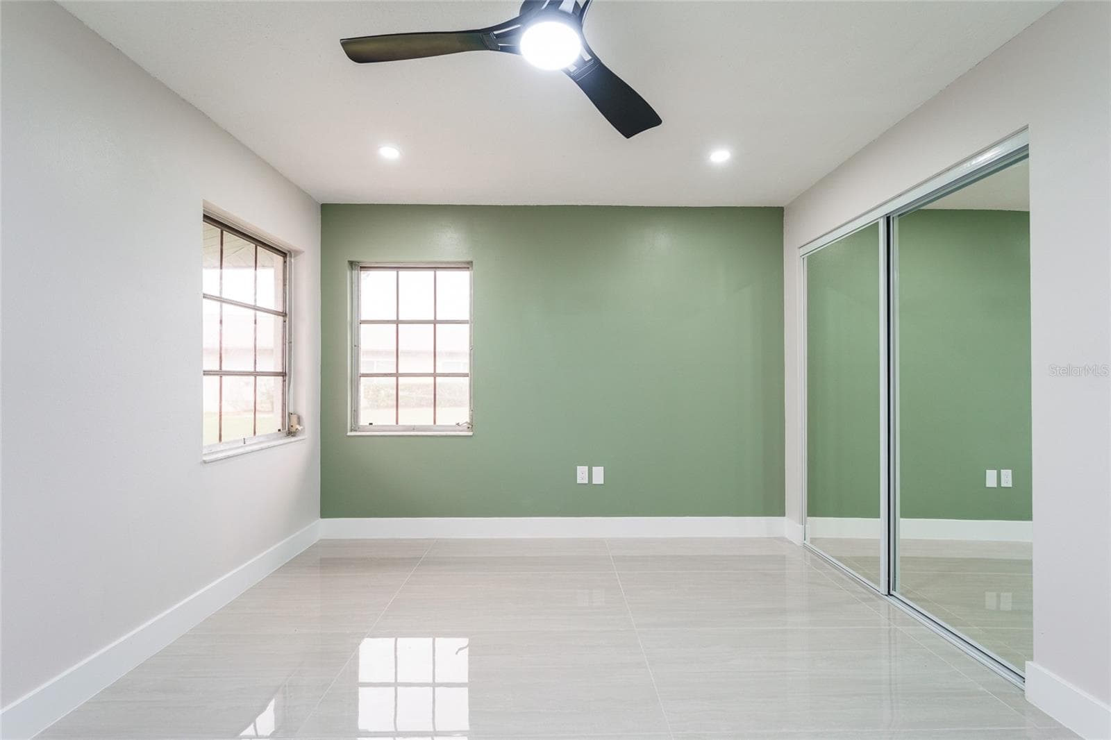 Single Family Residence at 1149 S CYPRESS POINT DR, VENICE, photo 75 of 88