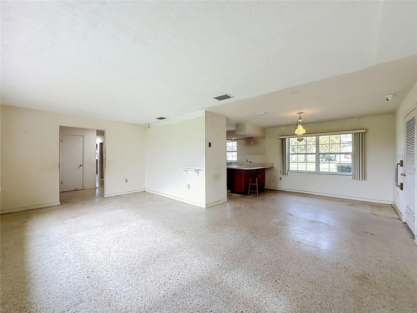 Living Room - 15150 COLLEY DR, TAVARES