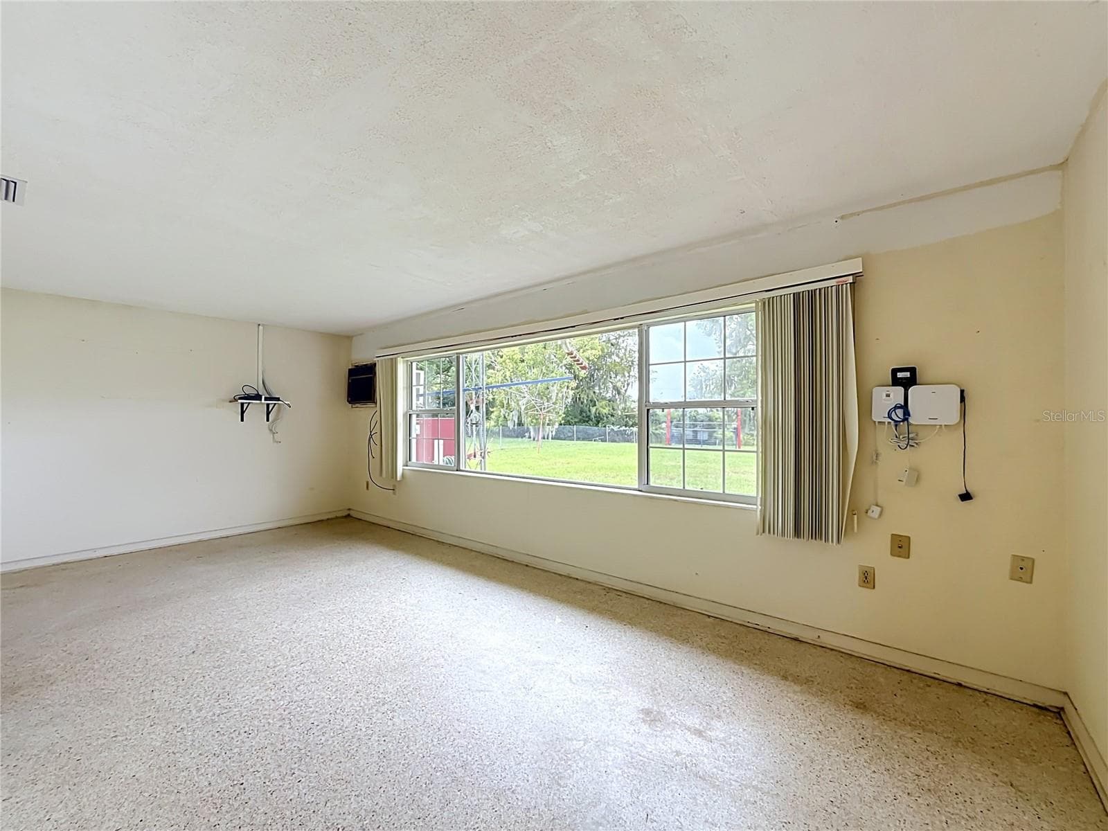 Living Room - 15150 COLLEY DR, TAVARES