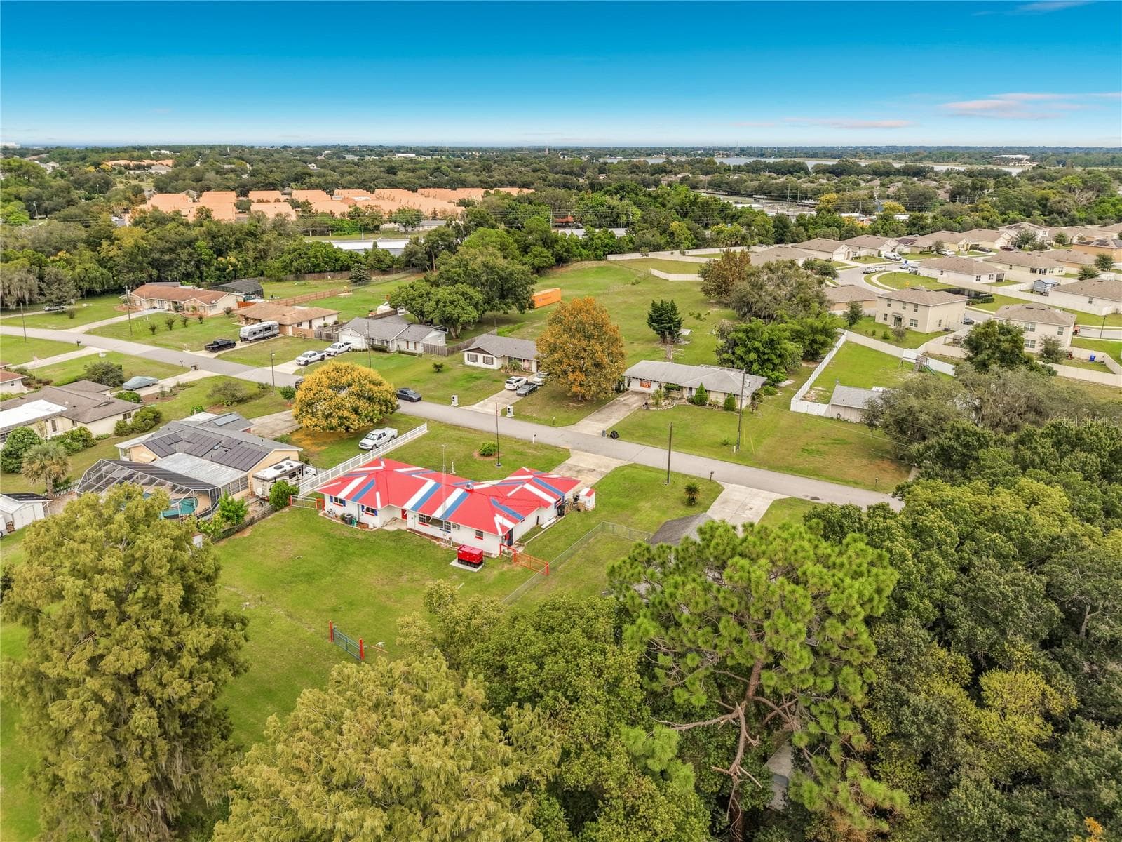 Quiet small neighborhood - 15150 COLLEY DR, TAVARES
