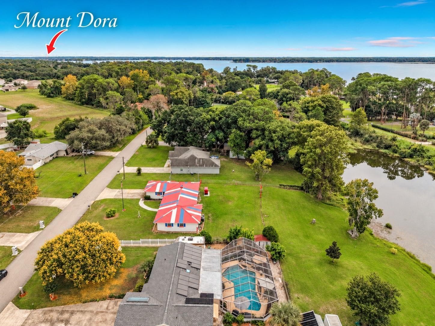 Mount Dora is only 3 miles away - 15150 COLLEY DR, TAVARES