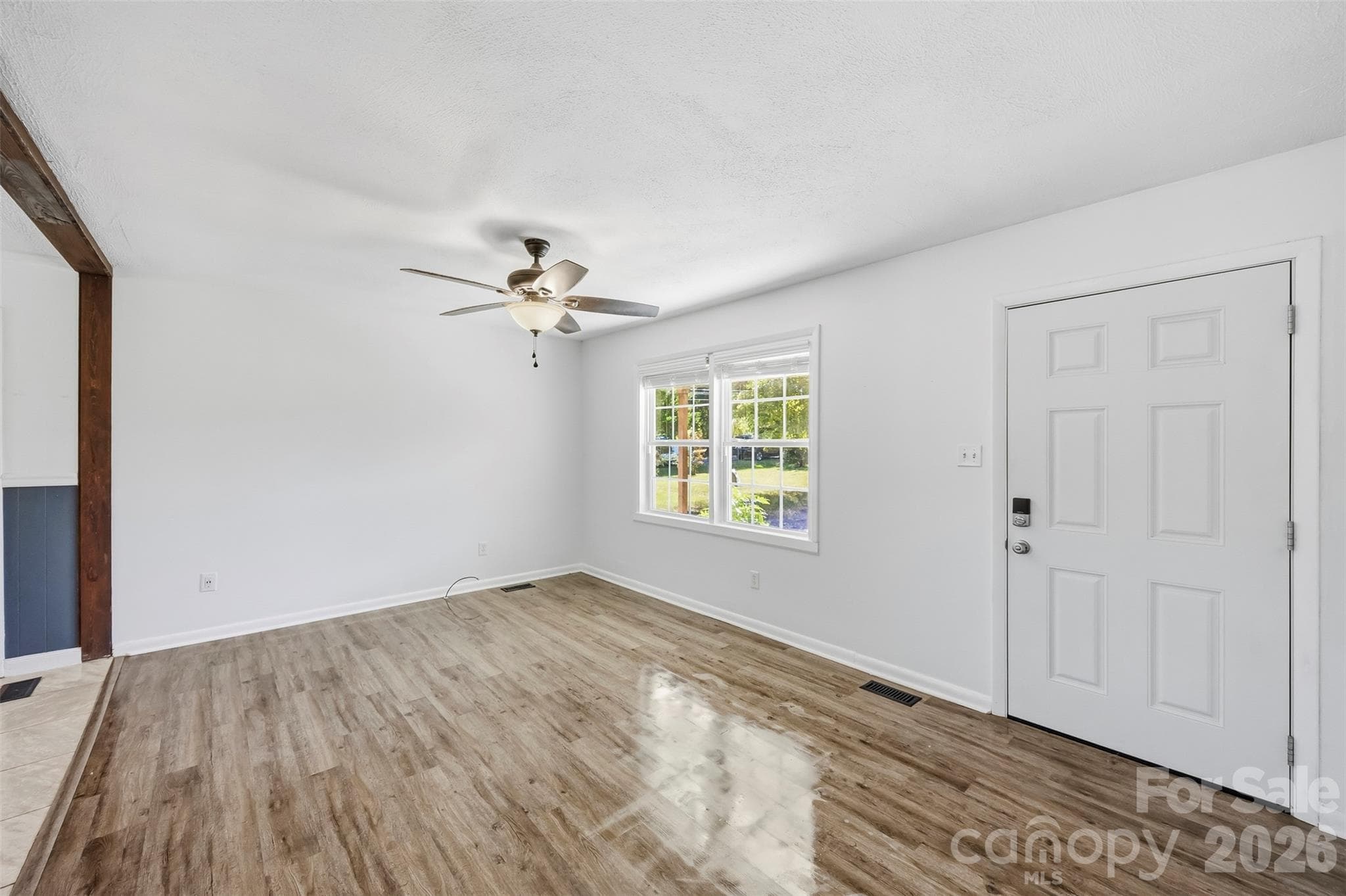 Single Family Residence at 125 Longfield Drive, Mooresville, photo 10 of 35