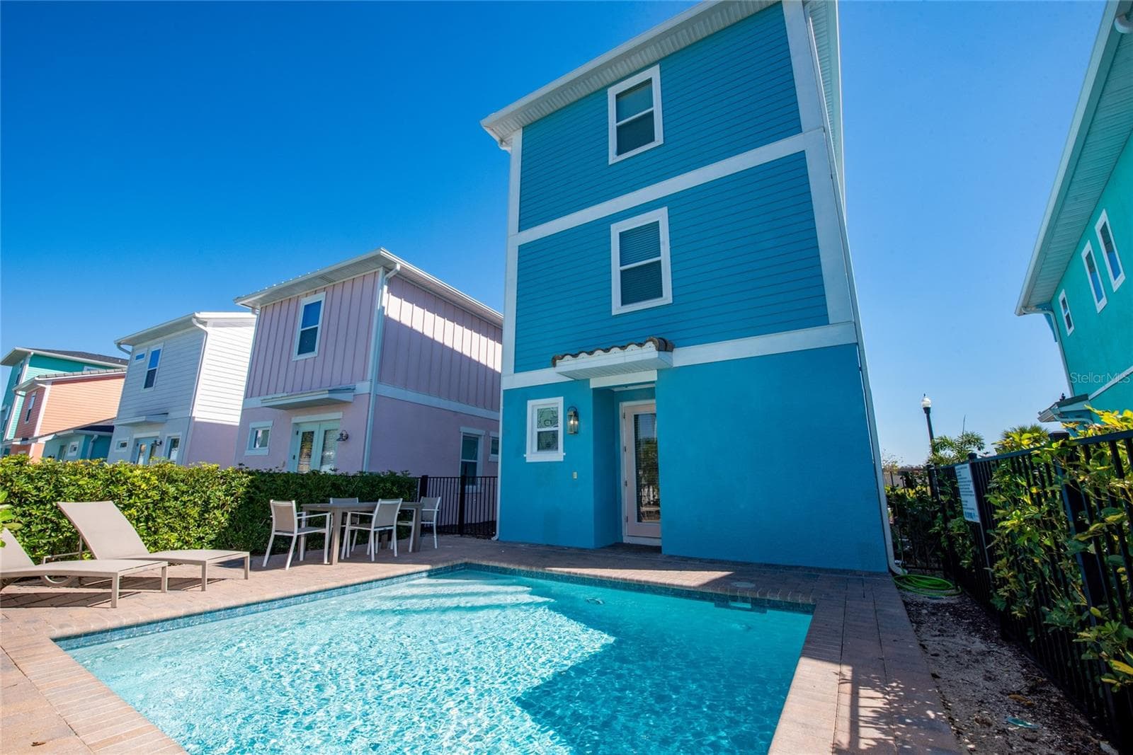 Single Family Residence at 2938 SALTED RIM RD, KISSIMMEE, photo 3 of 36