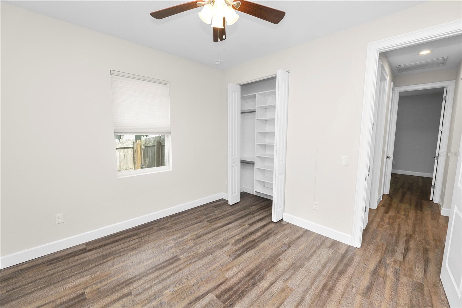 Single Family Residence at 3725 57TH AVE N, ST PETERSBURG, photo 8 of 31