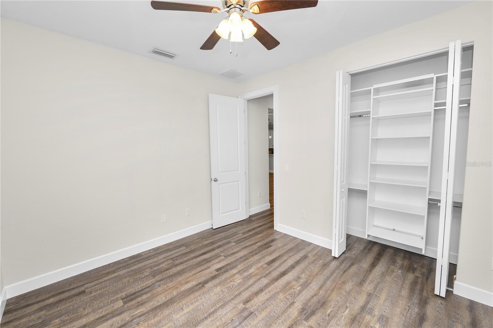 Single Family Residence at 3725 57TH AVE N, ST PETERSBURG, photo 11 of 31