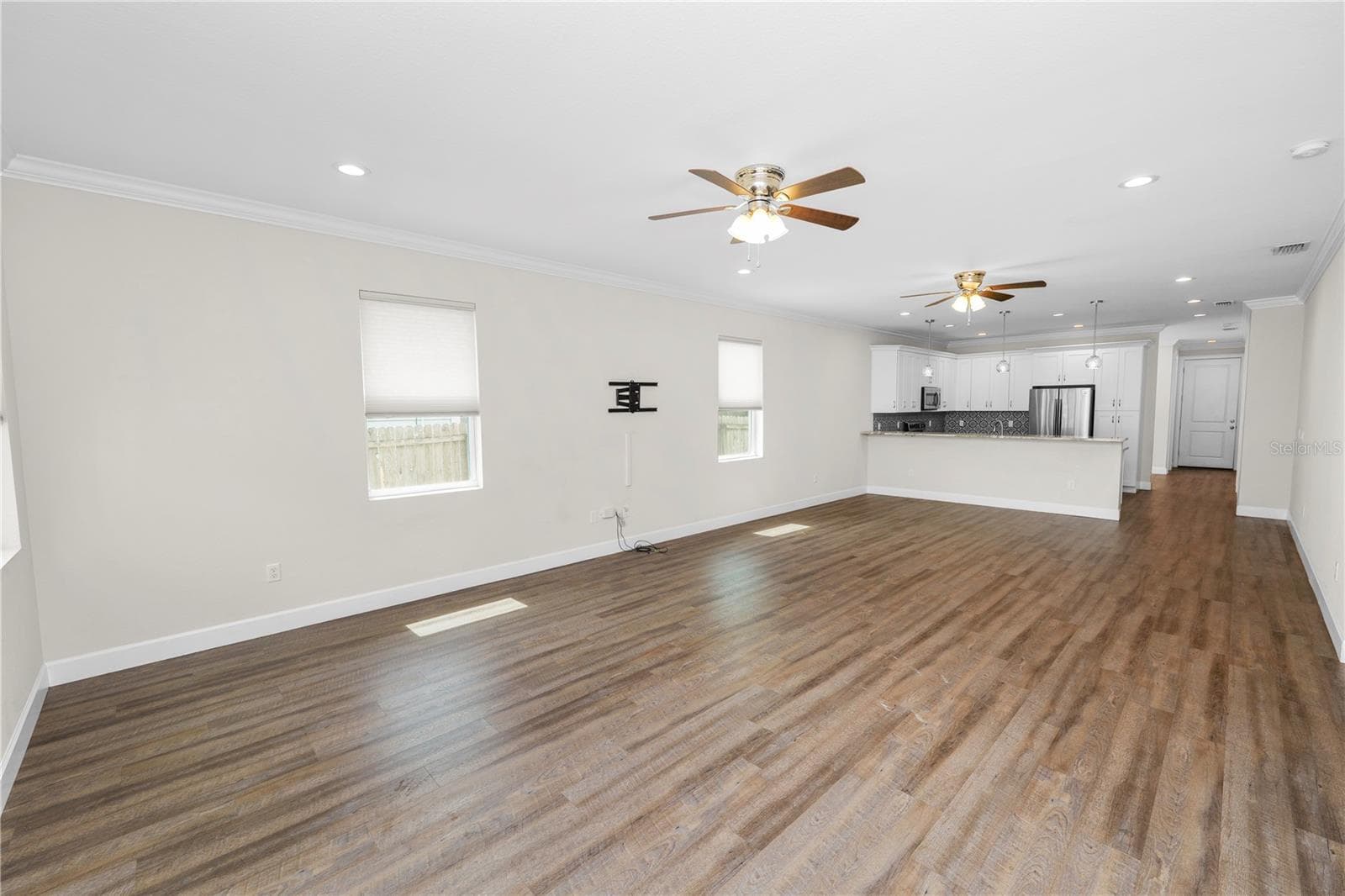 Single Family Residence at 3725 57TH AVE N, ST PETERSBURG, photo 12 of 31