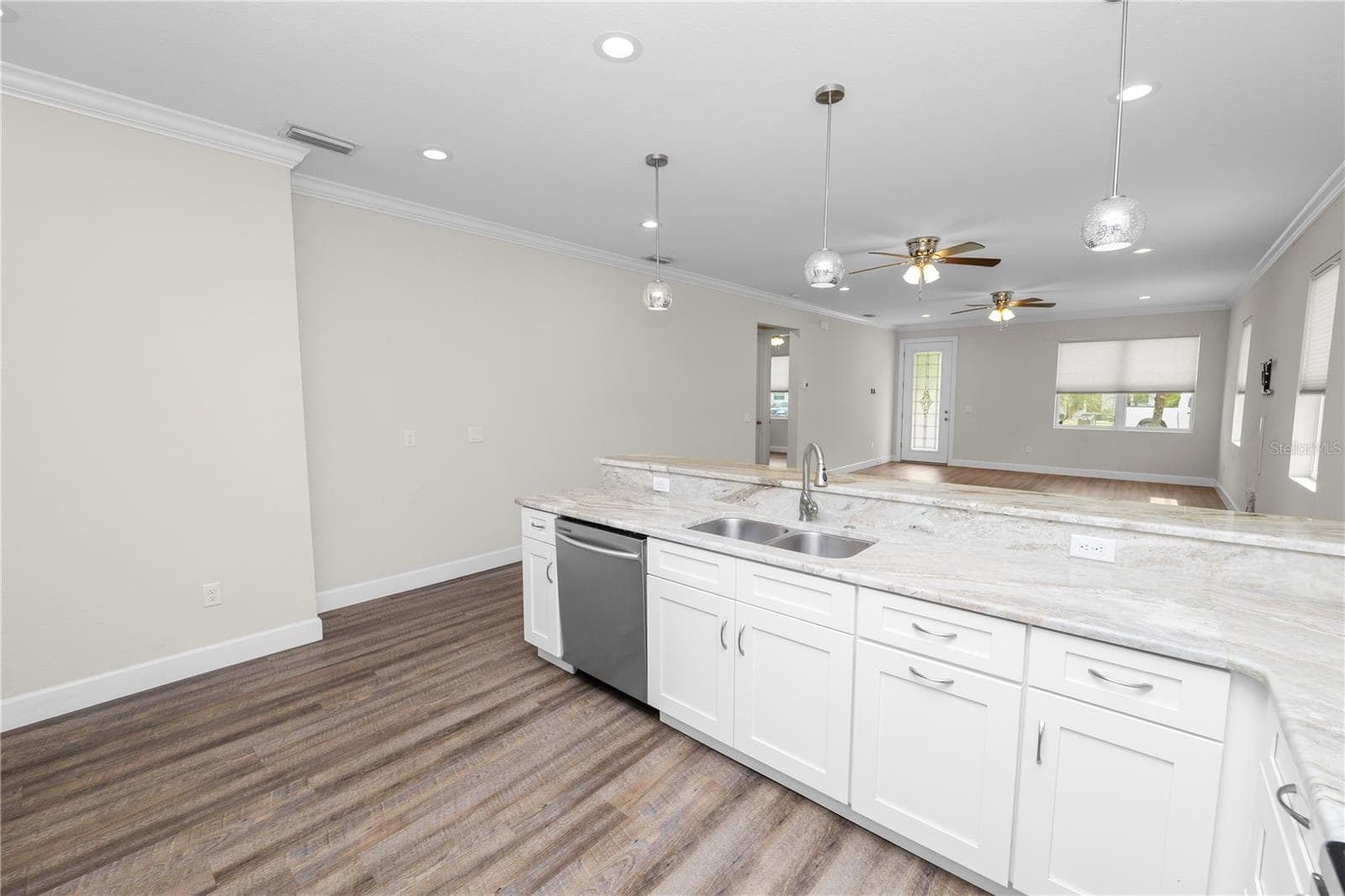 Single Family Residence at 3725 57TH AVE N, ST PETERSBURG, photo 14 of 31