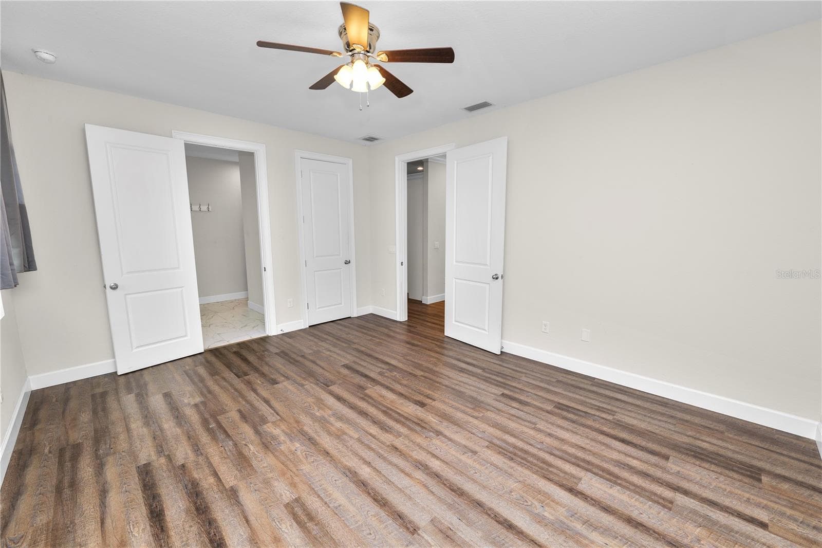 Single Family Residence at 3725 57TH AVE N, ST PETERSBURG, photo 24 of 31