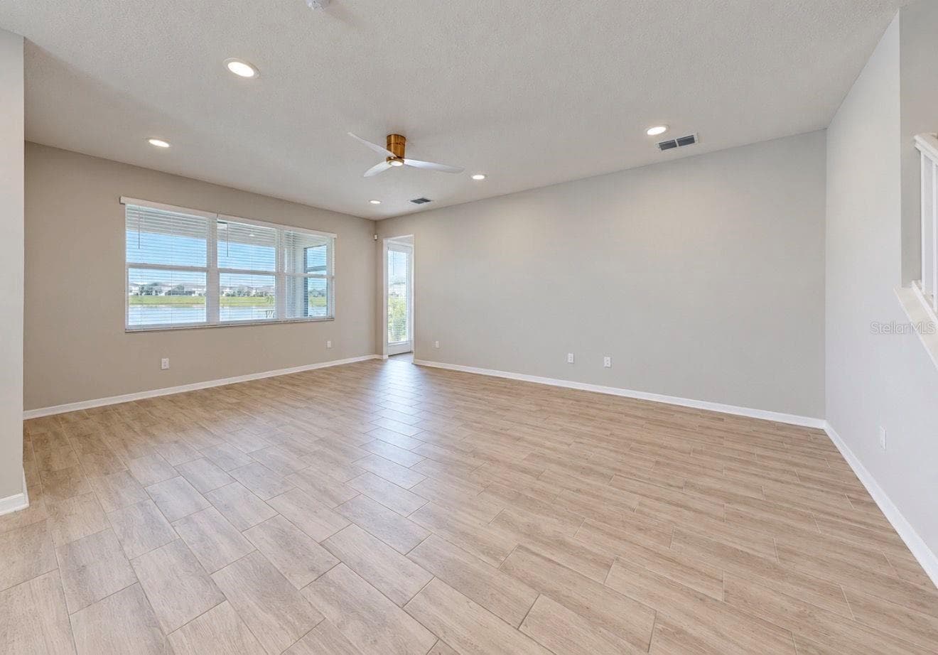 Living Room - 3179 MARINE GRASS DR, WIMAUMA