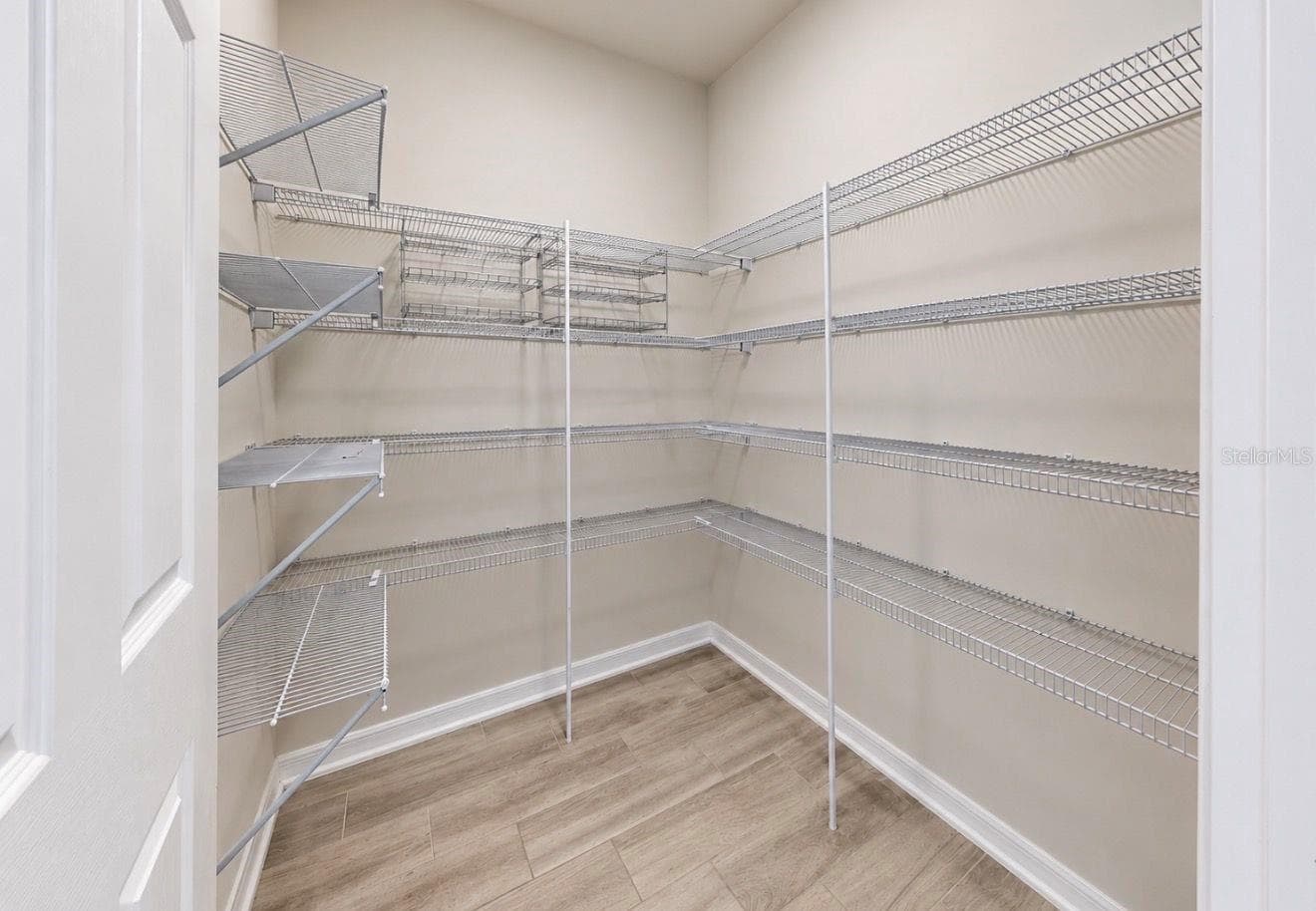 Pantry - 3179 MARINE GRASS DR, WIMAUMA